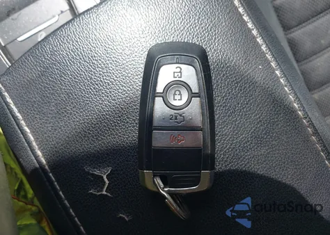 2017 Ford Fusion Se из США, поврежденный, VIN 3FA6P0H70HR102309